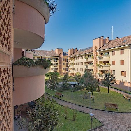 Milan Forum Camelia Guesthouse Assago Ngoại thất bức ảnh